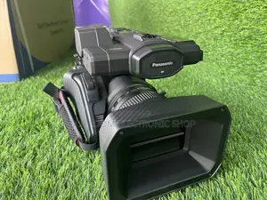 The World’S First 4/3-Type Large Format, /60p Camcorder