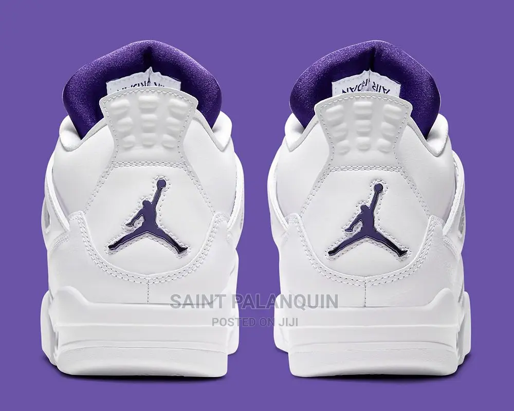 Air Jordan 4 Metallic