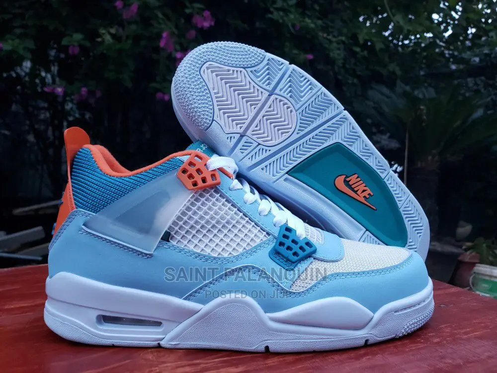 Nike Air Jordan 4