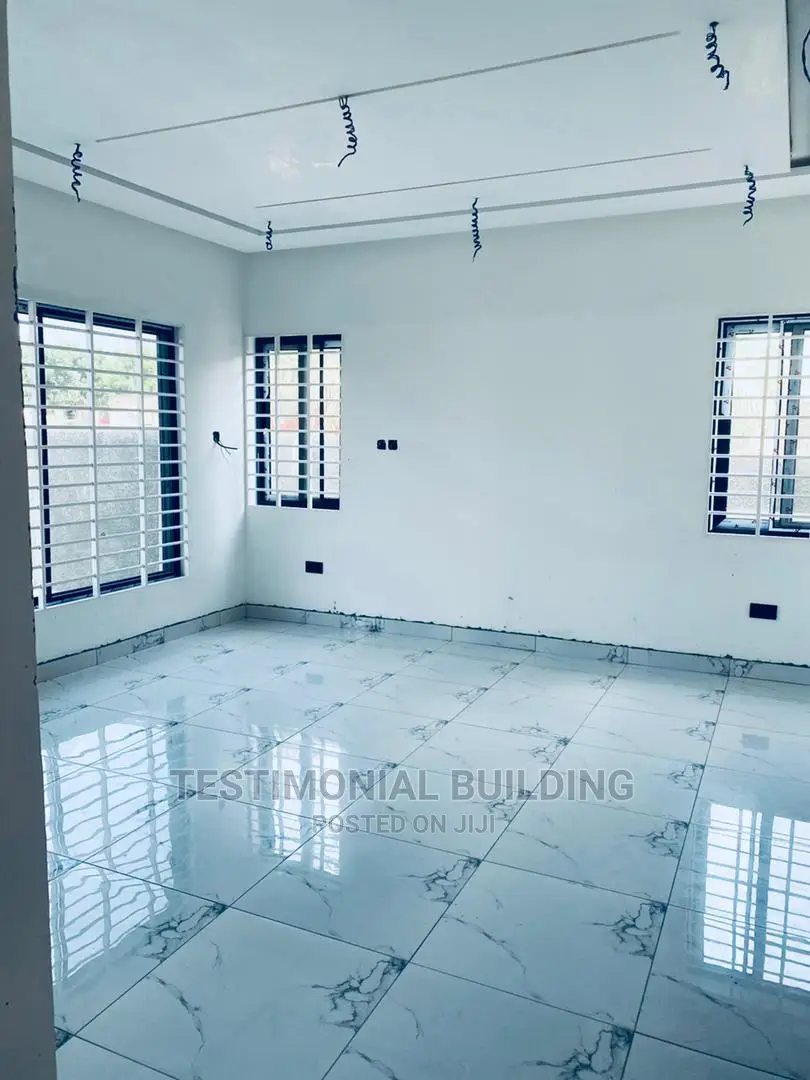 3bdrm House in Testimonial Building, Ashaley Botwe for Sale