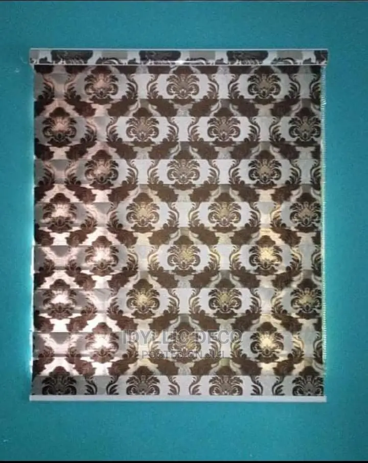 Convenient Window Blinds for Schools, Offices,Pubs Etc