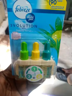 Ambi Pur Three Volution /Febreze Plugin Refills