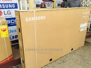 Series 8 Samsung UHD Triluminos Smart Display 85”+Dstv
