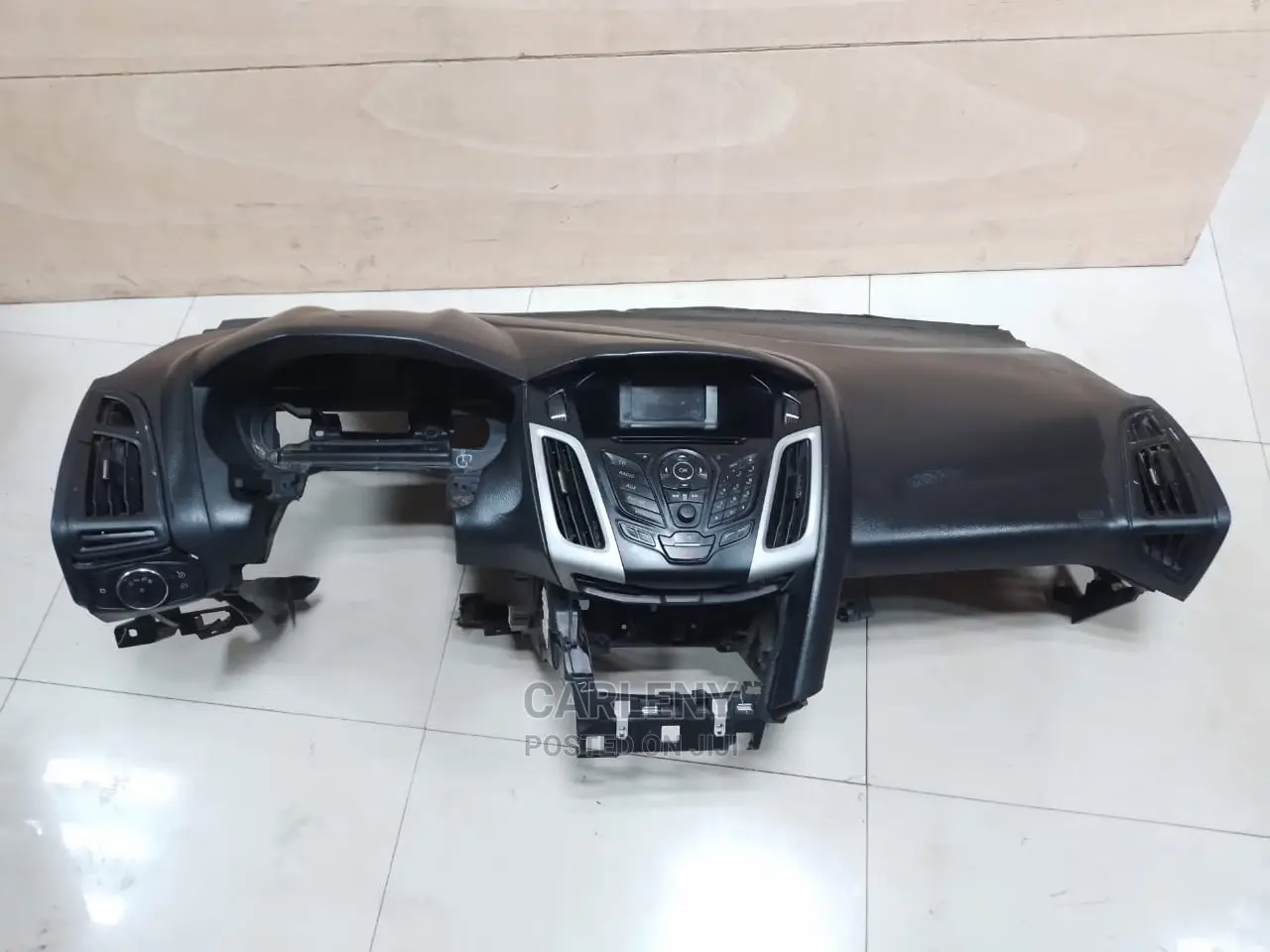 Dashboard Focus 2011-2018 Ford
