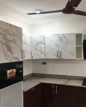 2bdrm Apartment in School Junction Area for rent