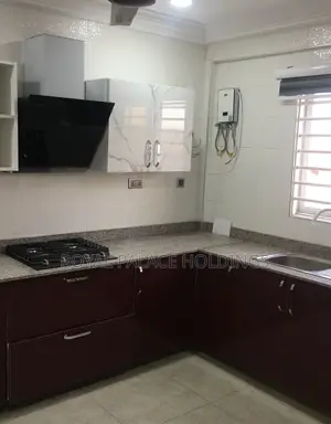 2bdrm Apartment in School Junction Area for rent