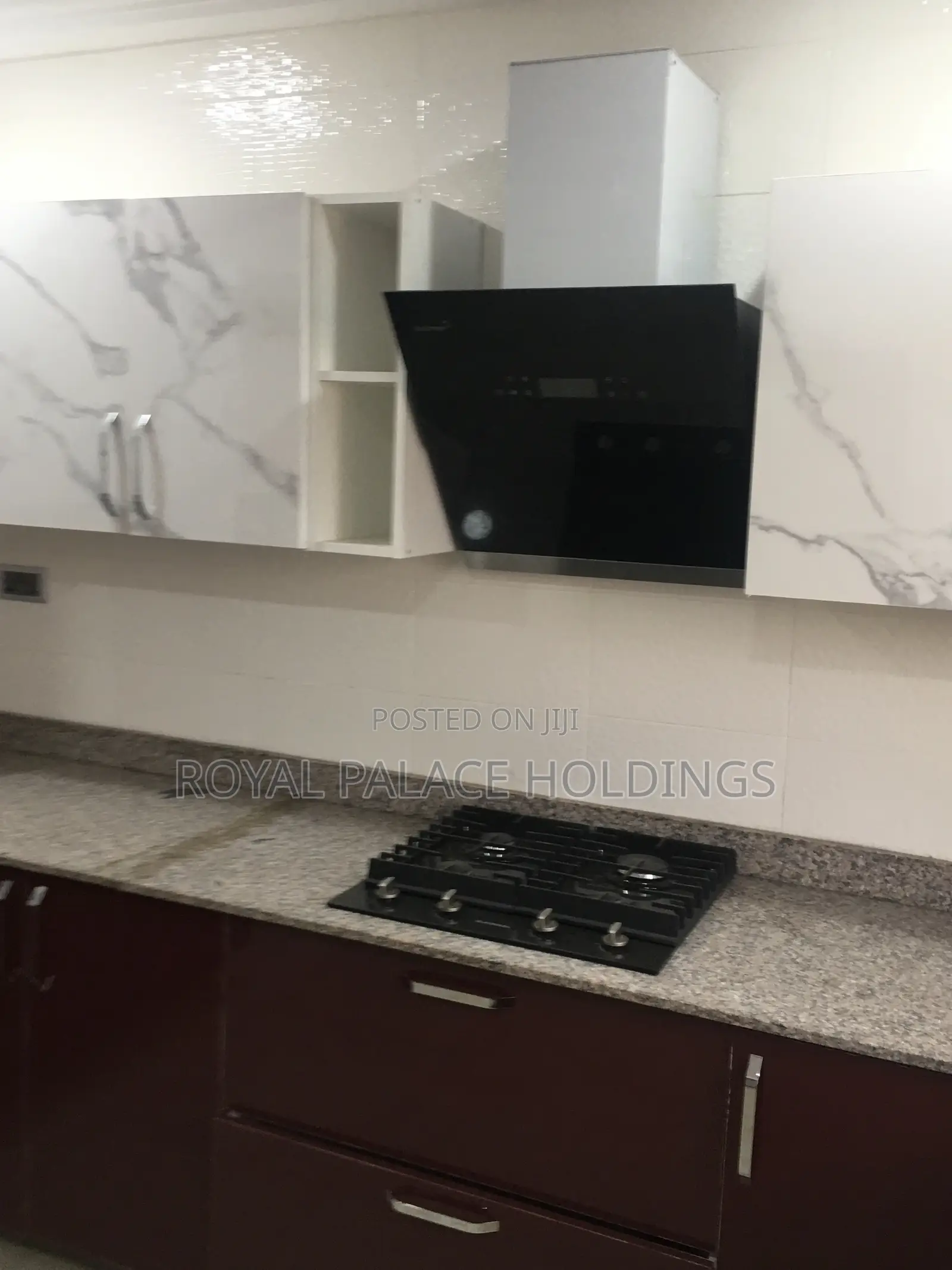 2bdrm Apartment in School Junction Area for rent
