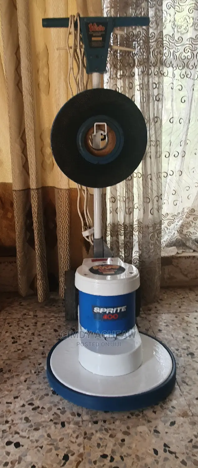Victor Sprite 400 Floor and Carpet Cleaning Machine