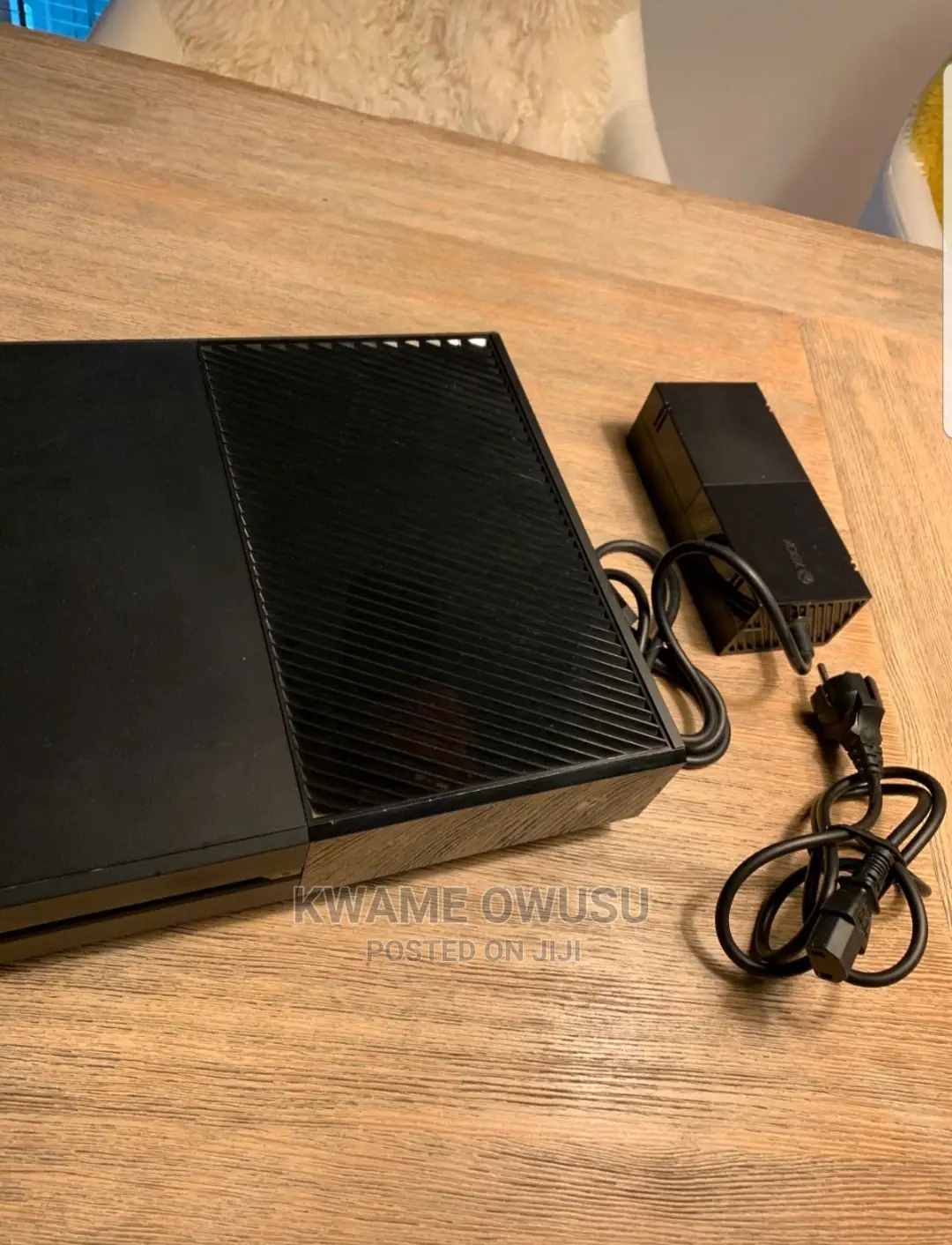 Xbox One 500gb.Fifa 24 Plus Additional 7 Games on It