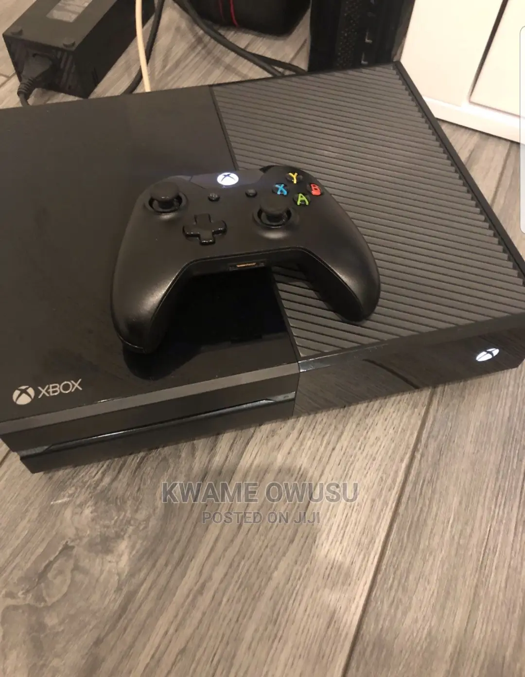 Xbox One 500gb.Fifa 24 Plus Additional 7 Games on It