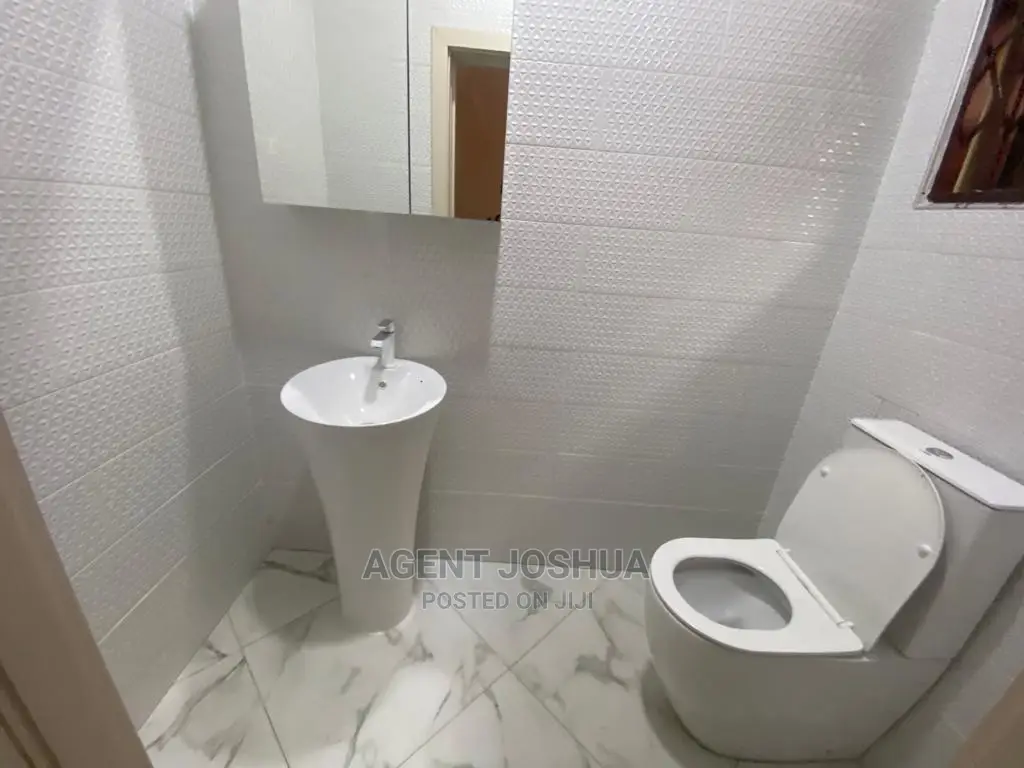 4bdrm House in Spintex for Sale