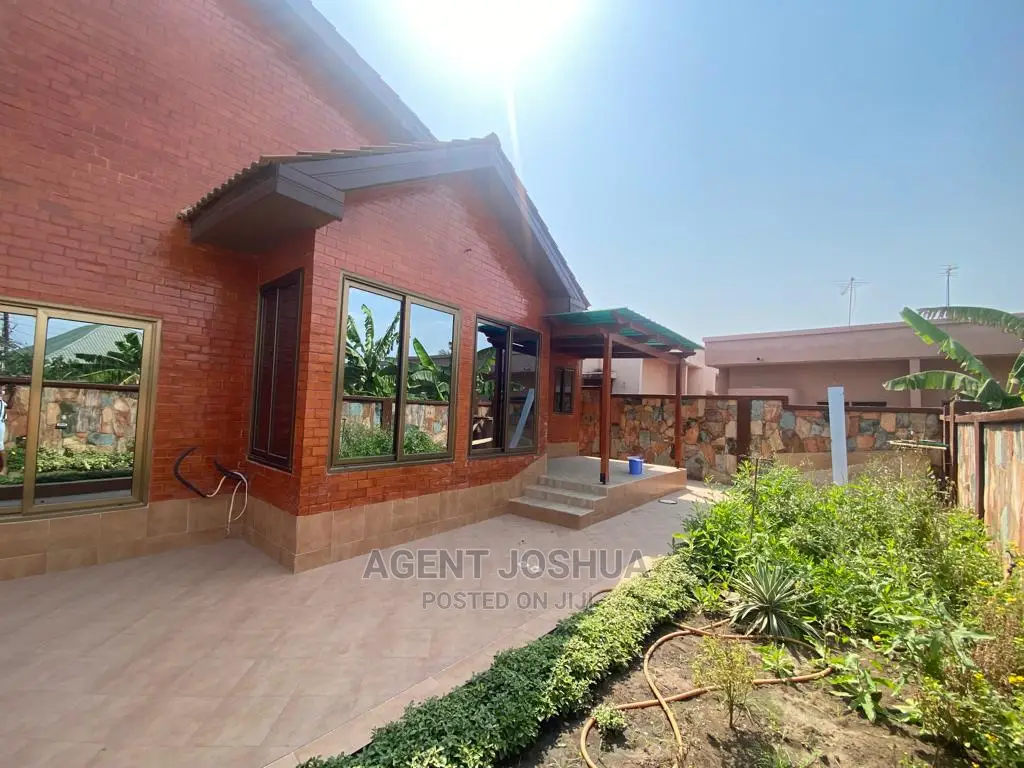 4bdrm House in Spintex for Sale