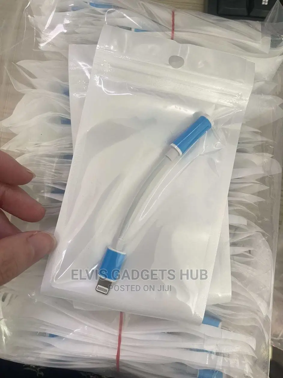 Lightning to 3.5 Mm Headphone Jack Adapter