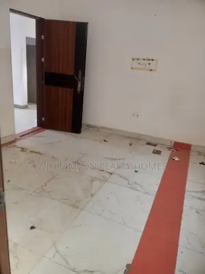 2bdrm House in Hfc Estate Area, for rent