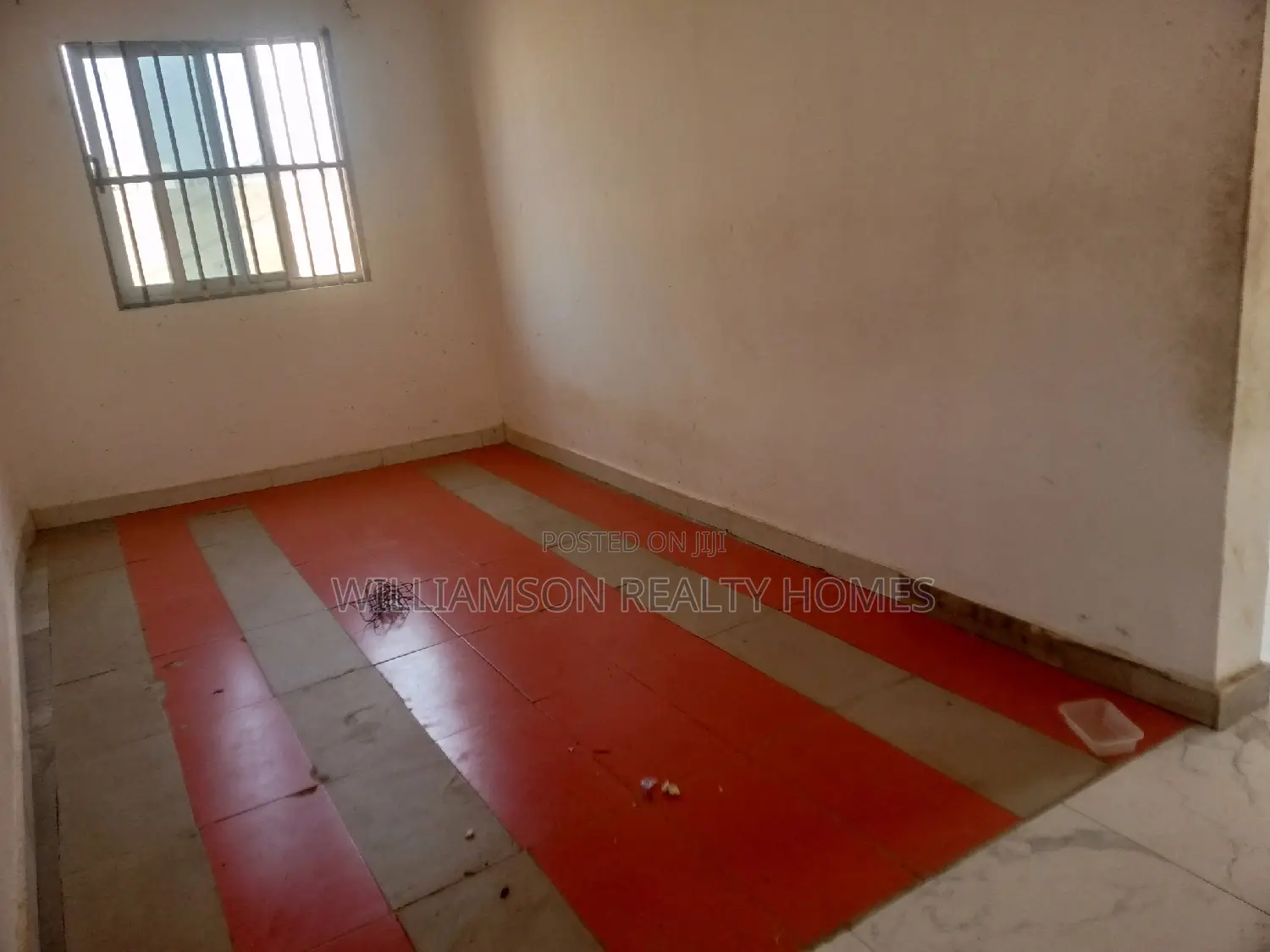2bdrm House in Hfc Estate Area, for rent