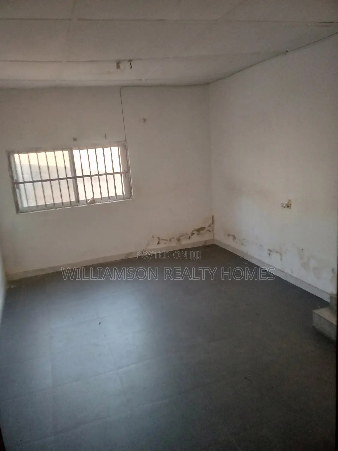 2bdrm House in Hfc Estate Area, for rent
