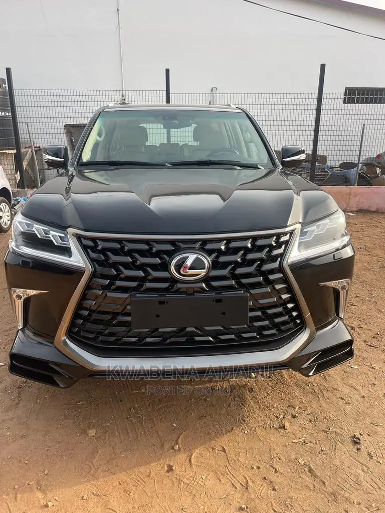 Lexus LX 2022 Black