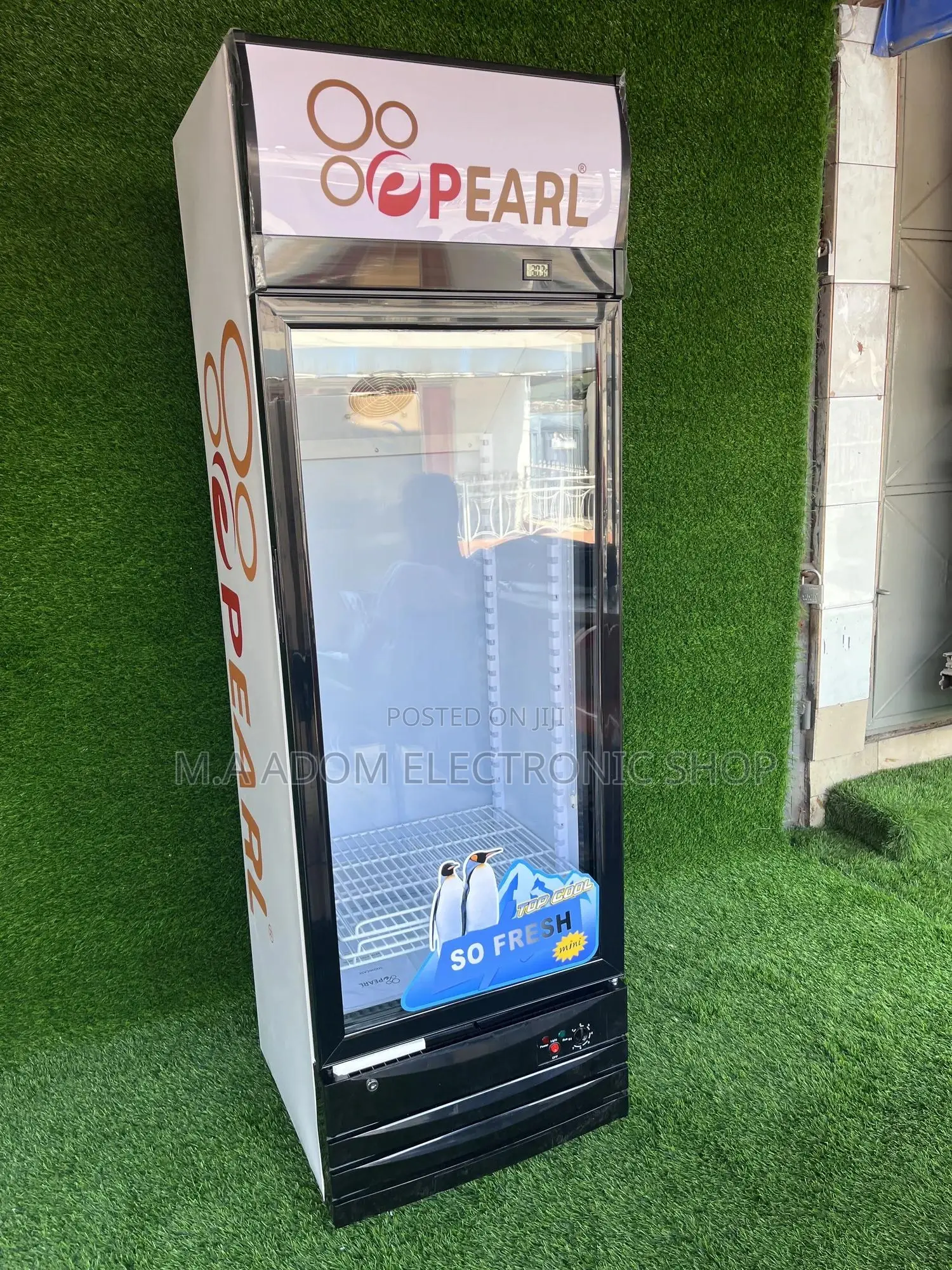 Pearl 178 Litres Showcase Fridge for Your Shop Bars