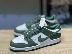 Nike Sb Low Dunks Pro