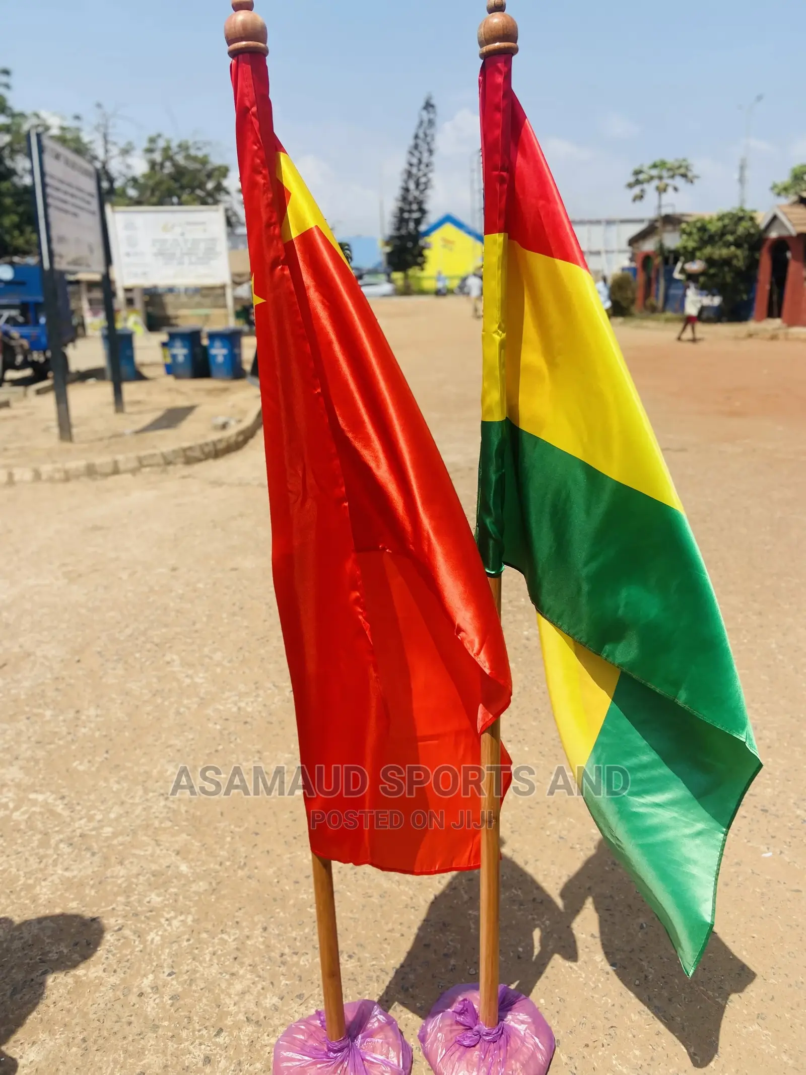 Executive Office Flag With Stand at Cool Price
