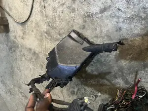 HYUNDAI ELANTRA 2018 Engine Fuseboard