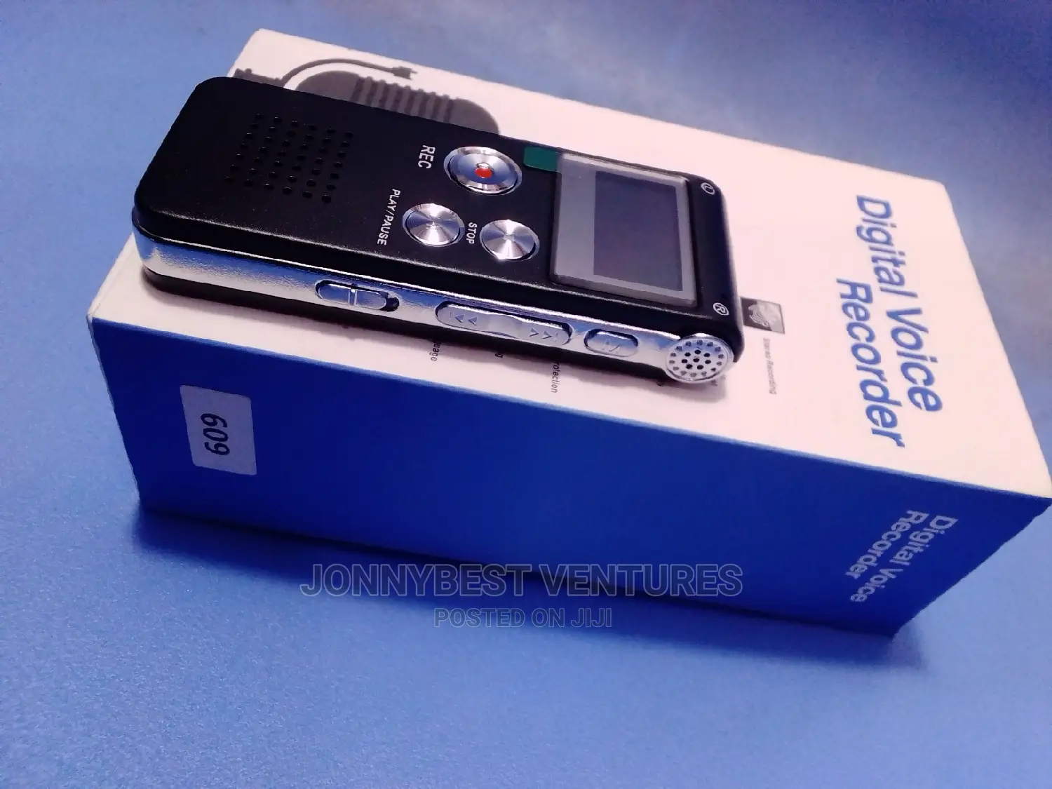 Professional 609 Digital Voice Recorder