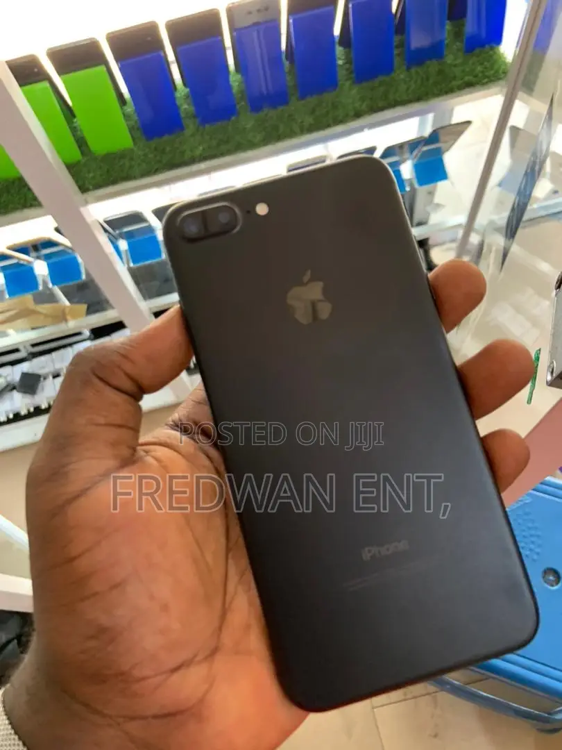 Apple iPhone 7 Plus 128 GB Black