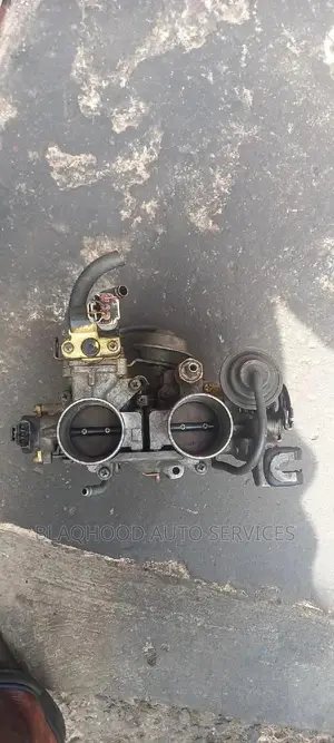 Toyota Highlander ENGINE MOUTH/CABOREATOR Available