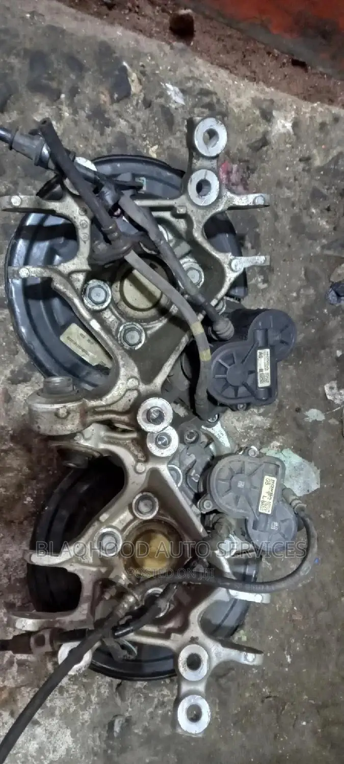 Honda Civic 2016-2021 BACK HUB Available