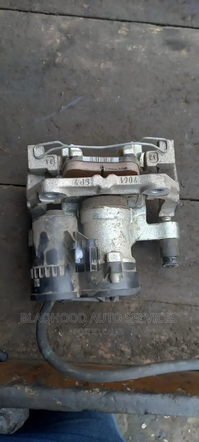 Honda Civic 2016-2020 Electronic Back Caliper Available
