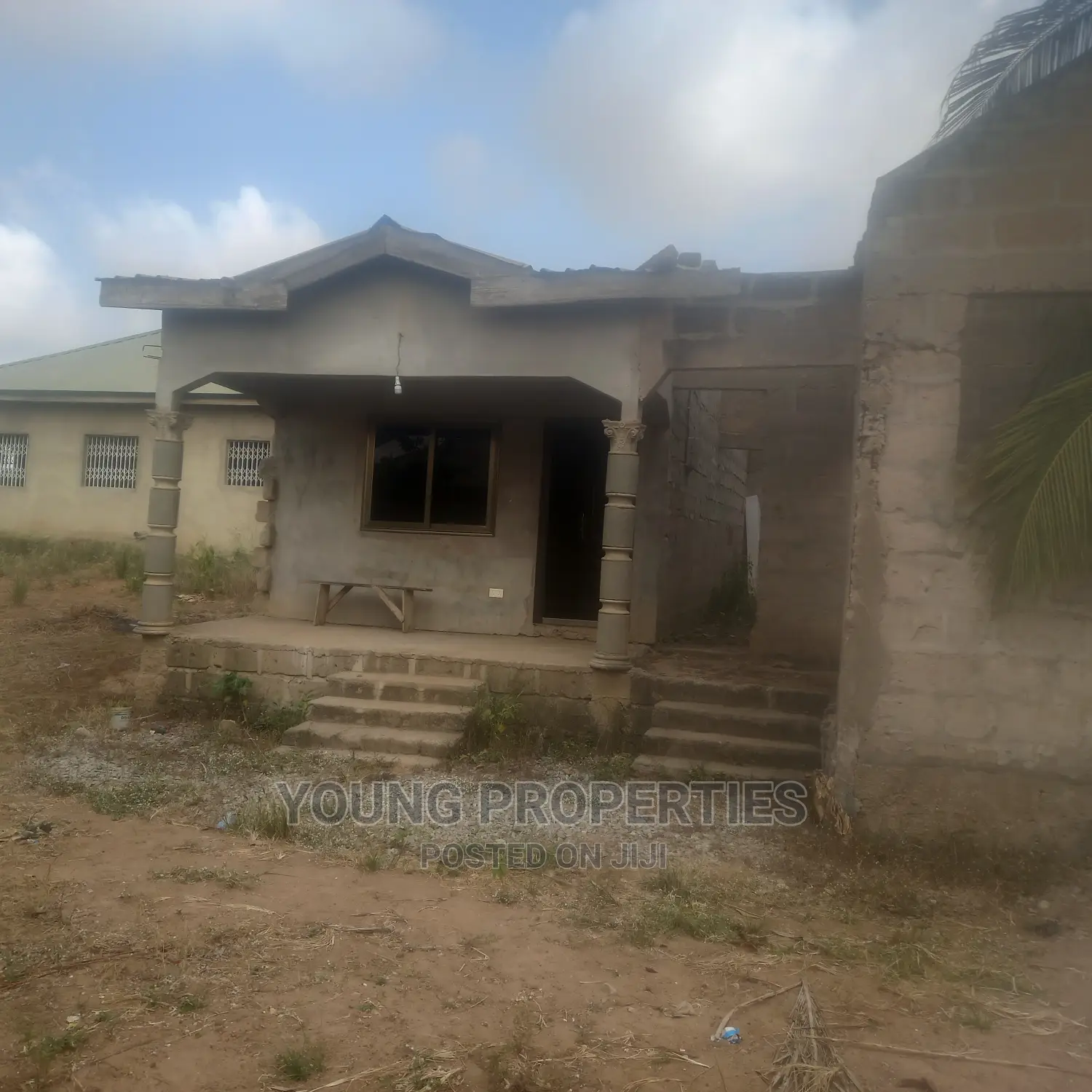 2bdrm House in Kasoa Big Apple for sale