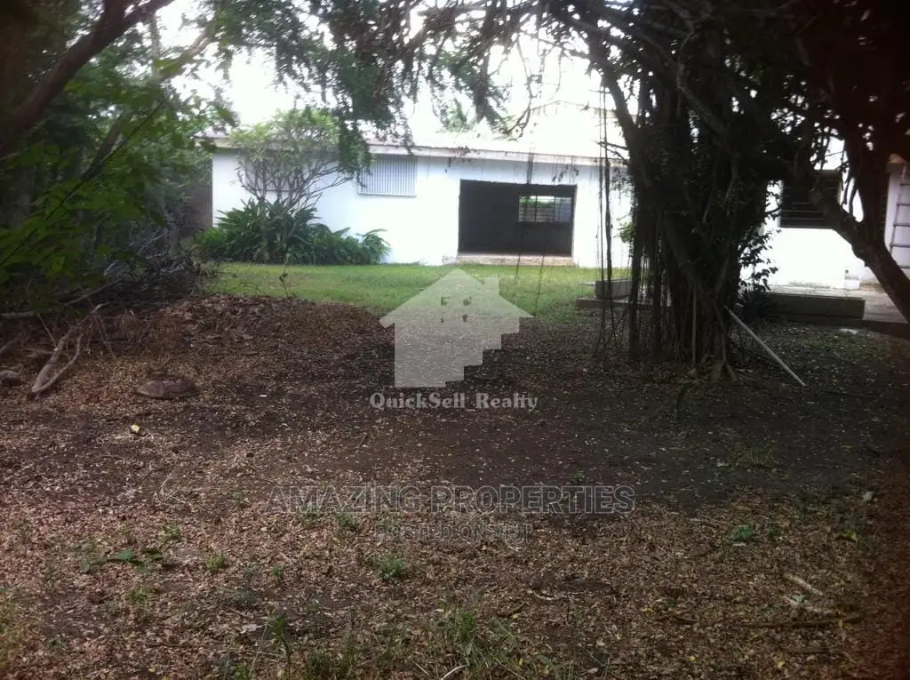 2 Plots of Land for Sale at Osu*
