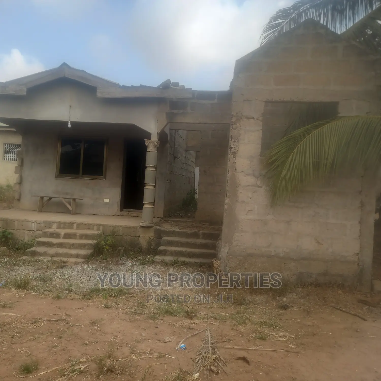 2bdrm House in Kasoa Big Apple for Sale