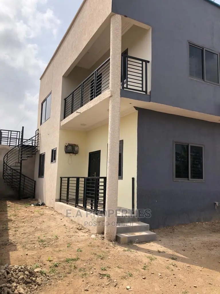 2bdrm Apartment in E a Properties, a C Mall Area for Rent