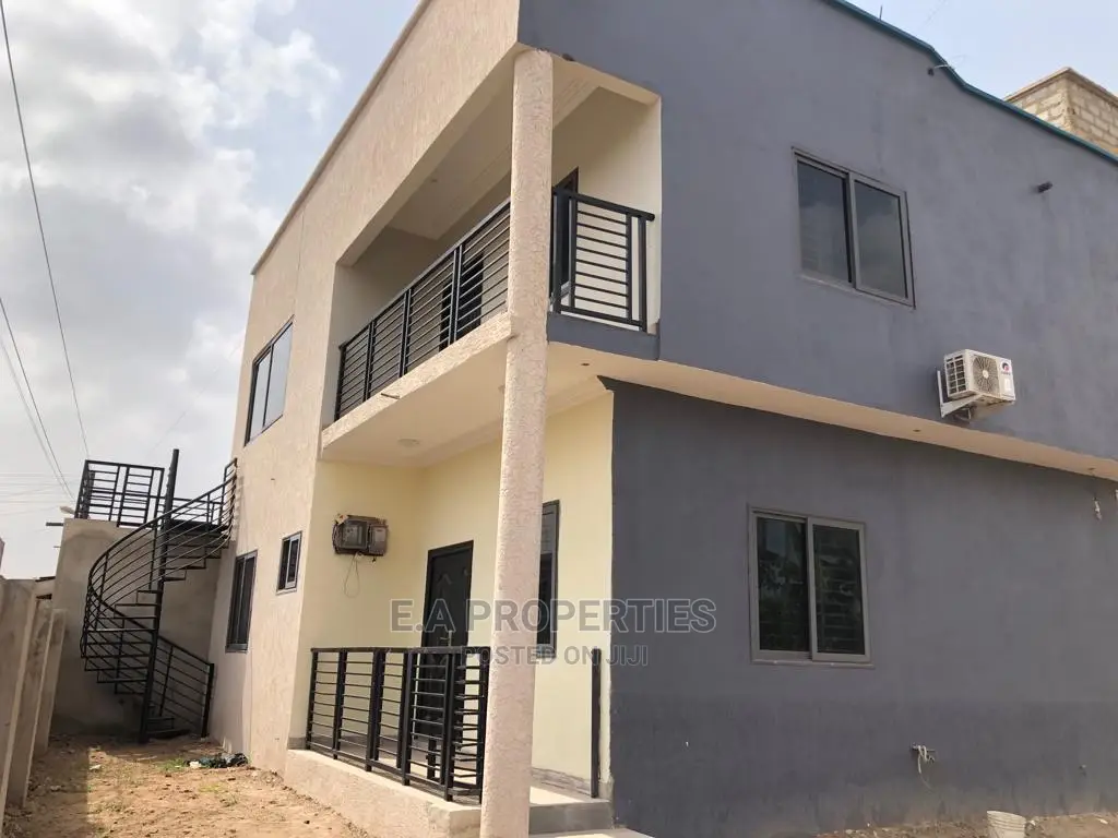 2bdrm Apartment in E a Properties, a C Mall Area for Rent