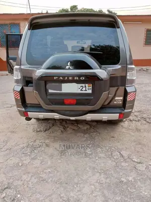Car for Rent. Mitsubishi Pajero for Hiring
