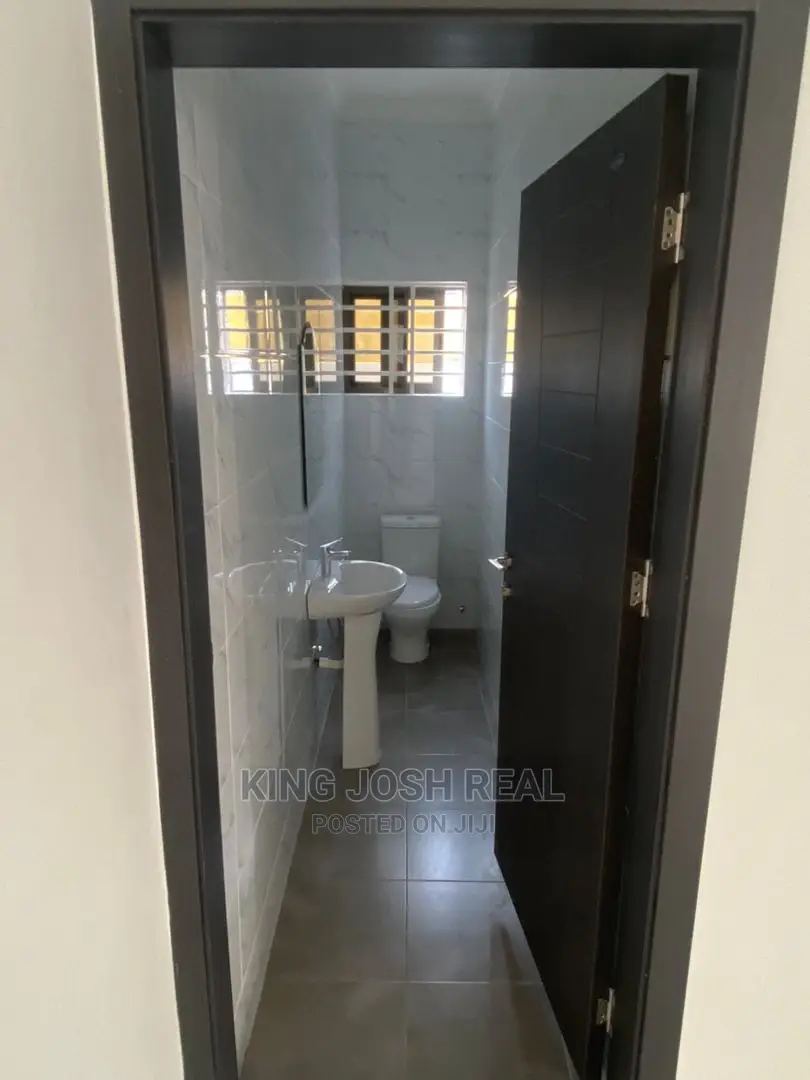 4bdrm House in Spintex for Sale