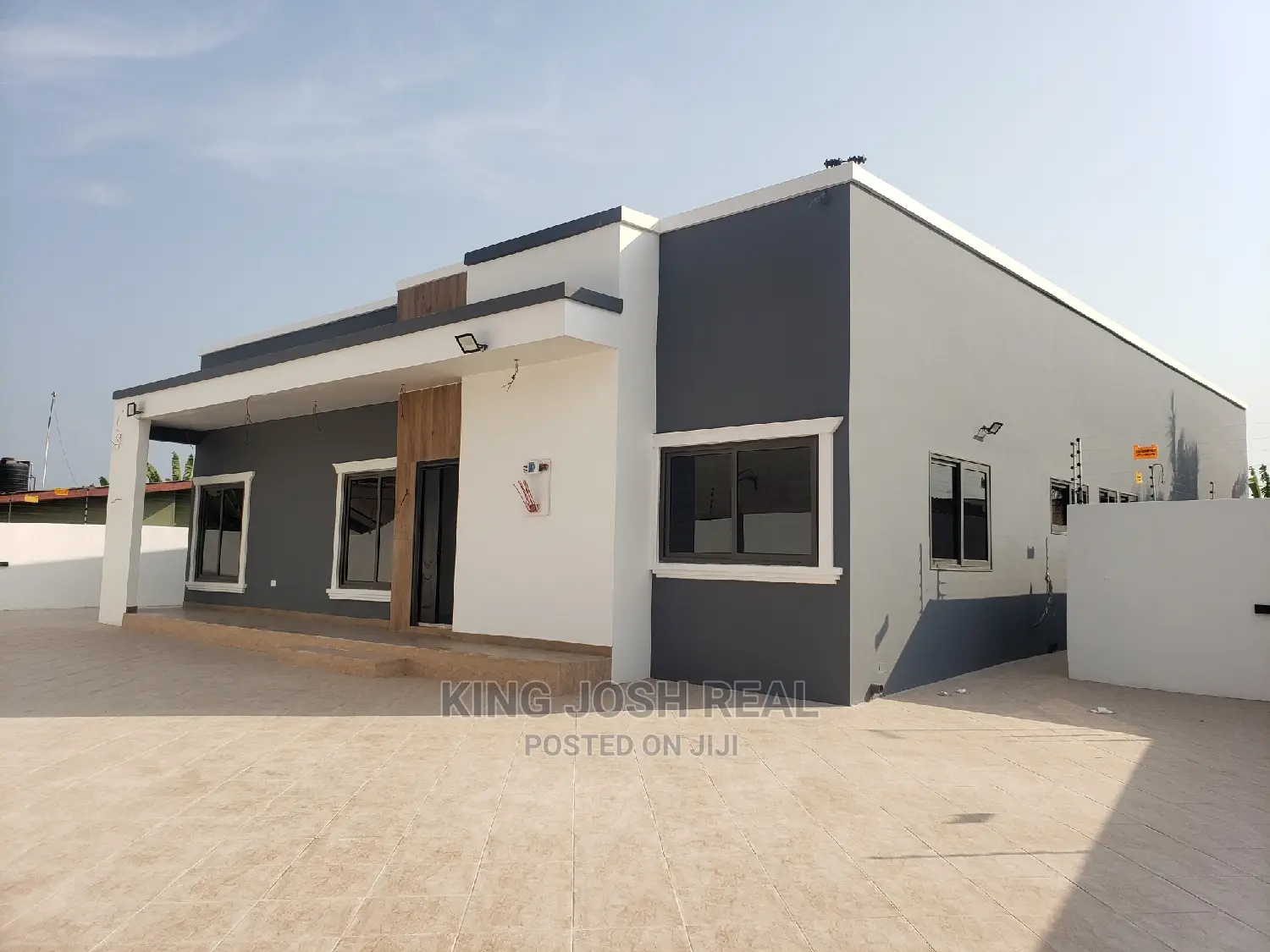 4bdrm House in Spintex for Sale