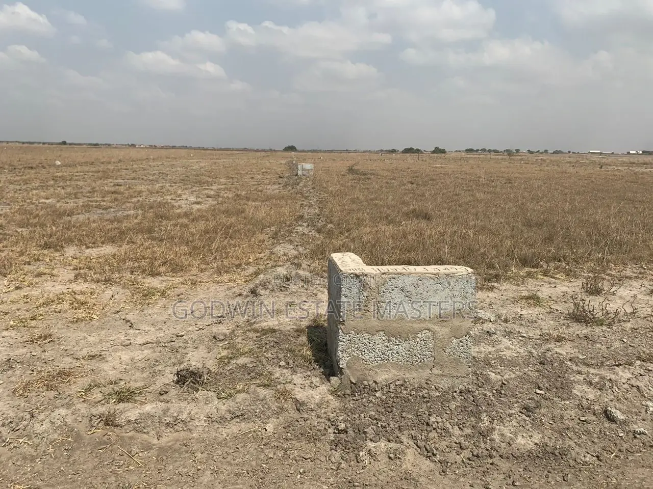 Titled Serviced Plots for Sale at New Airport City (Tsopoli