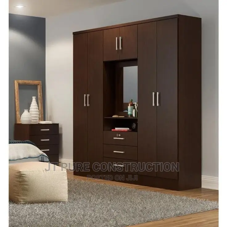 Furniture Expert