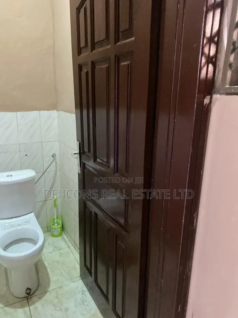 1bdrm Apartment in De-Icons Real Estate, East Legon for rent
