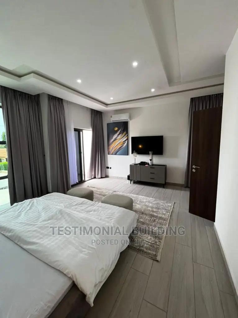 Furnished 5bdrm House in Testimonial Building, American House for Sale