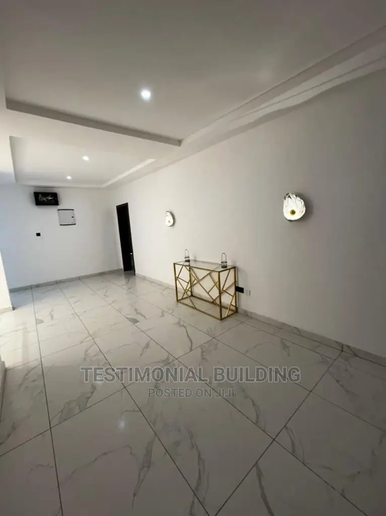 Furnished 5bdrm House in Testimonial Building, American House for Sale