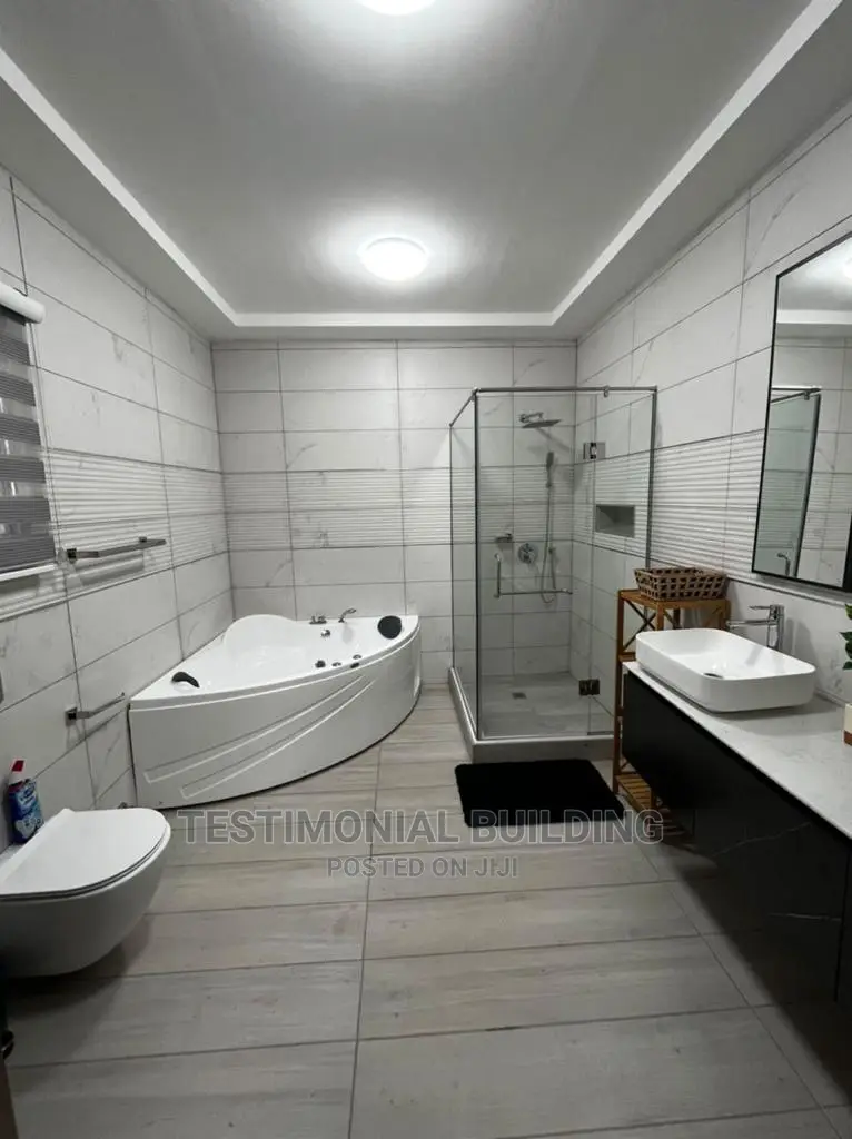 Furnished 5bdrm House in Testimonial Building, American House for Sale