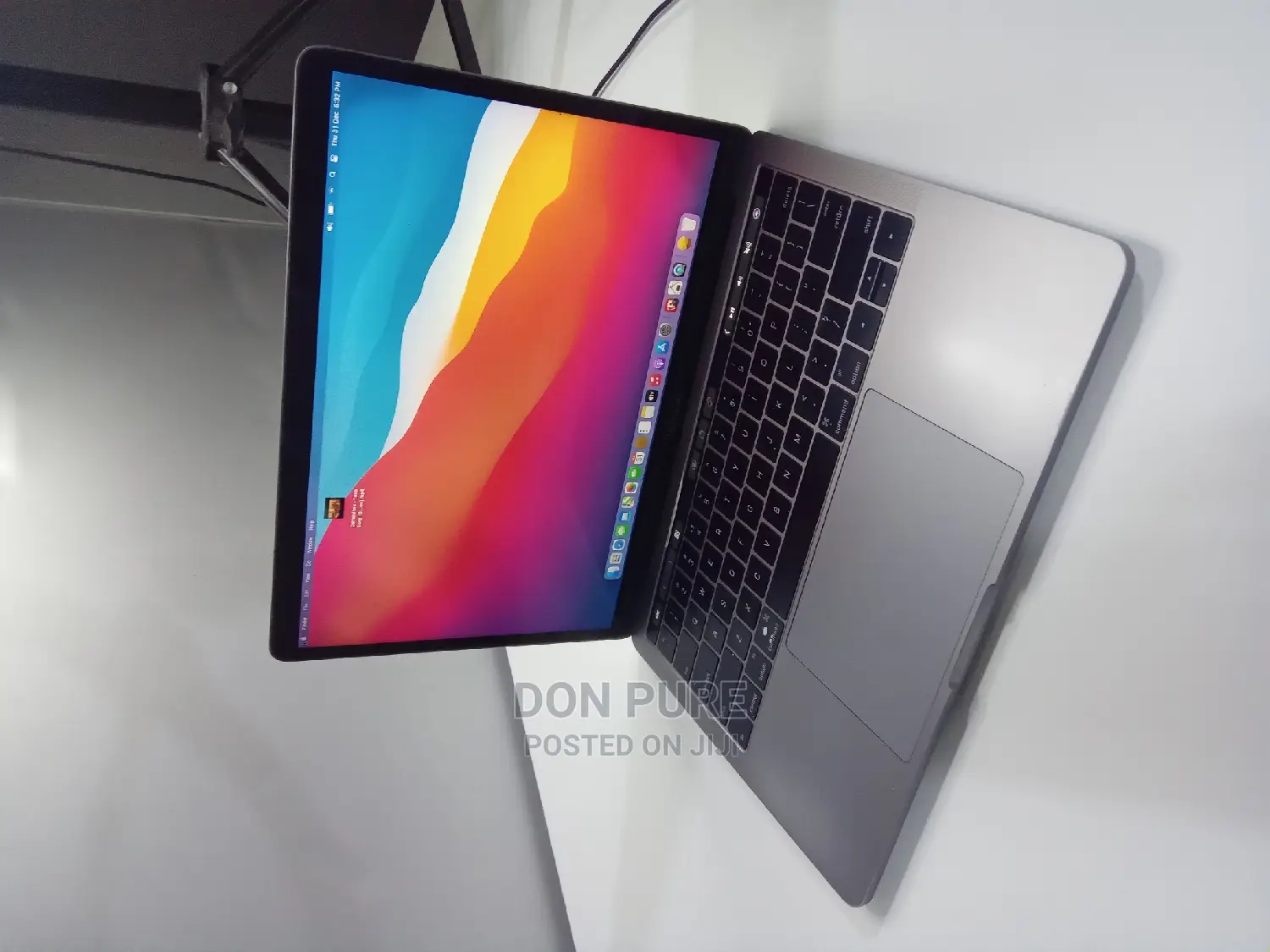 Macbook Pro 2017 Screen Foresale