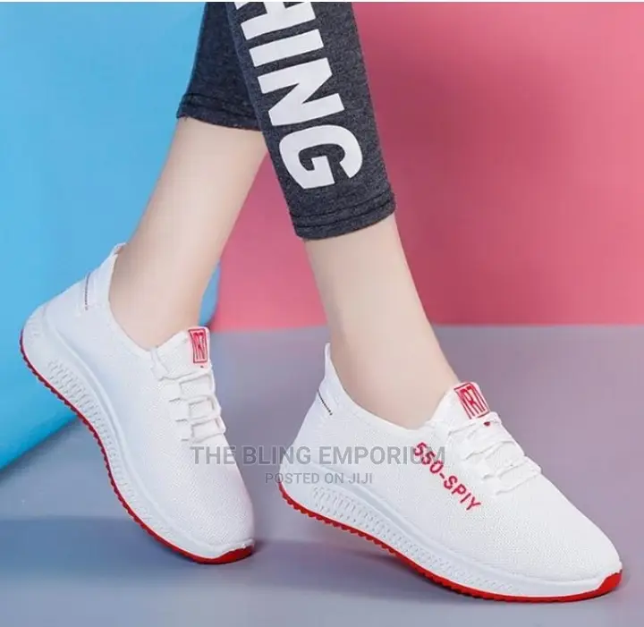 EU Size 40 , White Lace Up Sneakers