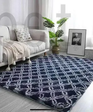 160* 230cm Faux Fur Center Rug