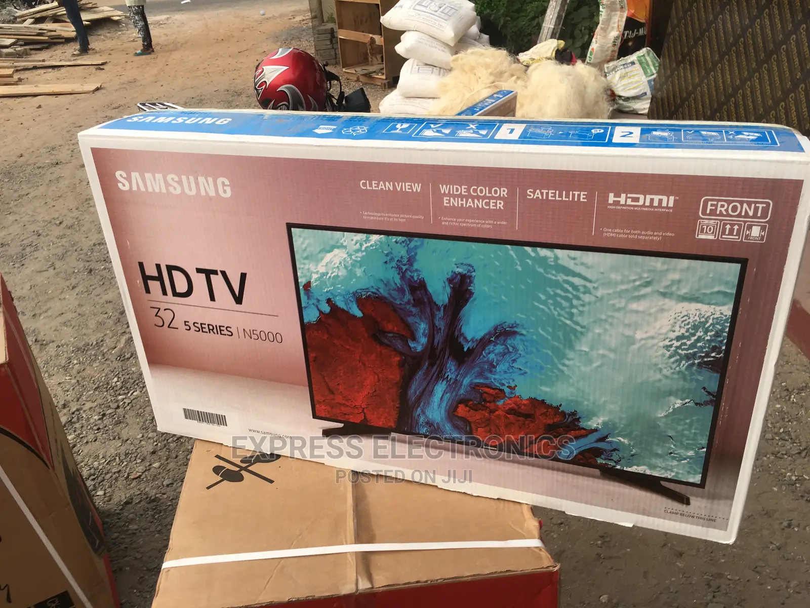 Realistic Wide View Samsung Digital Satellite 32”Hp