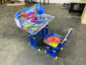 Kids Table