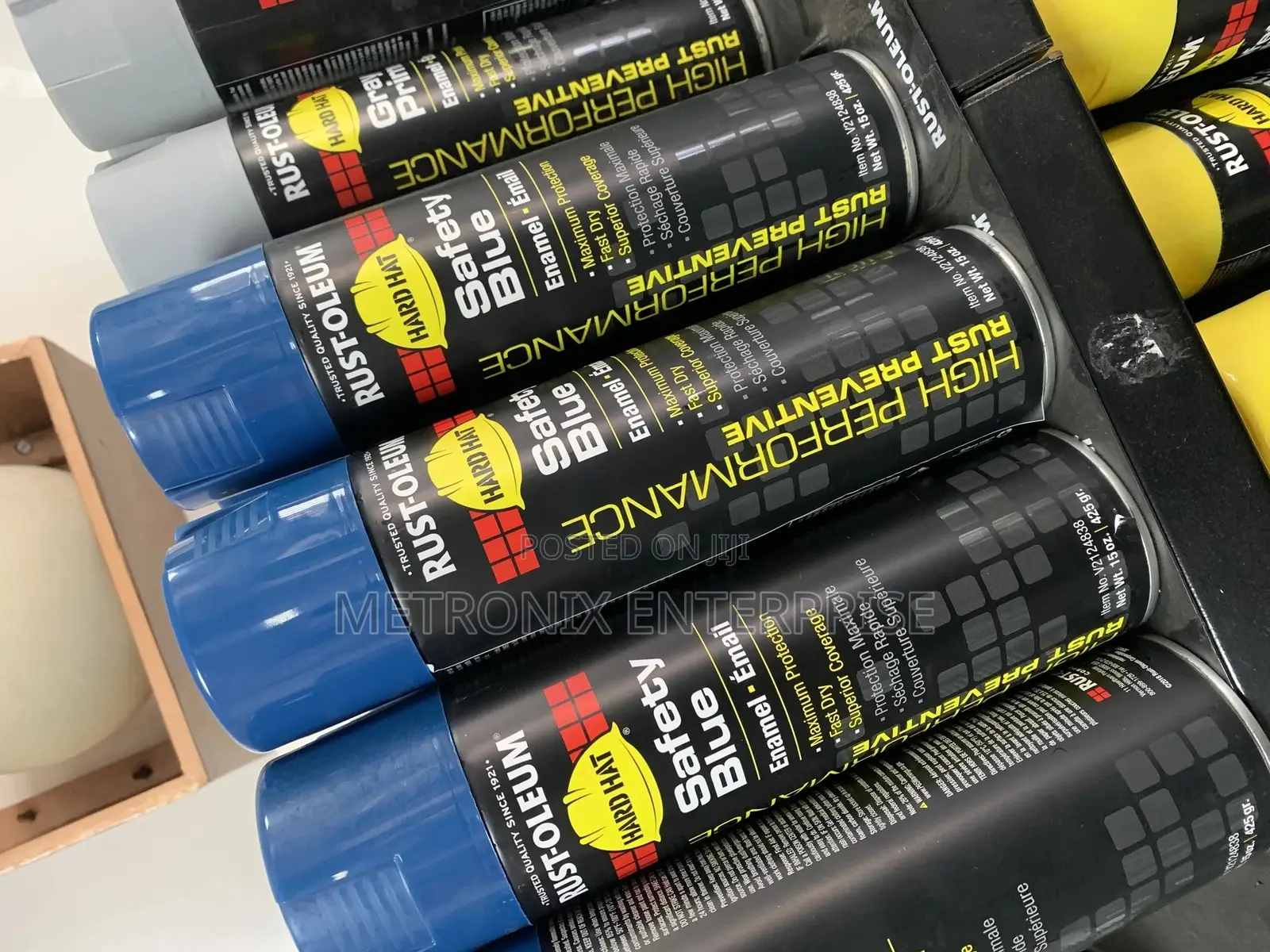Enamel Flat Spray Paint